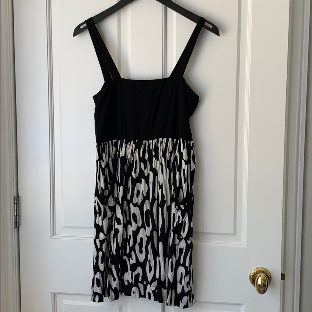 Eight Sixty black and white jersey dress